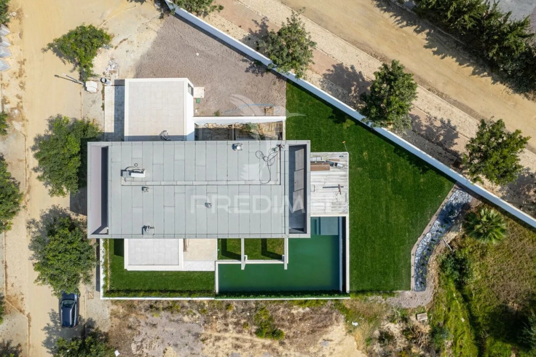 Moradia T4 para Venda em Porto Covo Foto 40