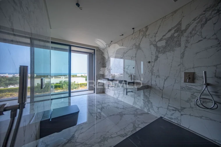 Moradia T4 para Venda em Porto Covo Foto 27