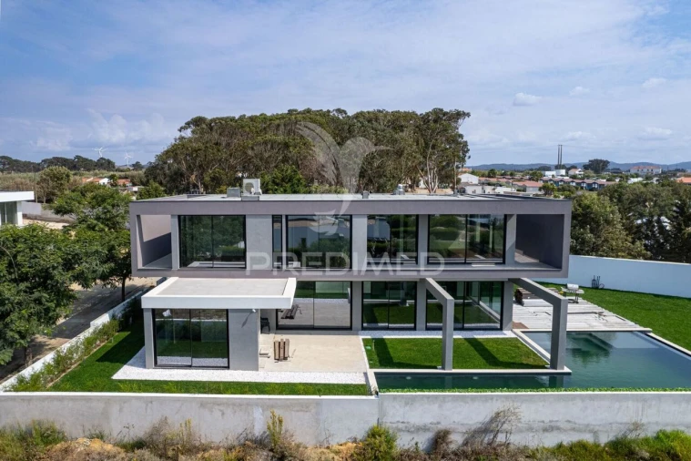 Moradia T4 para Venda em Porto Covo Foto 39