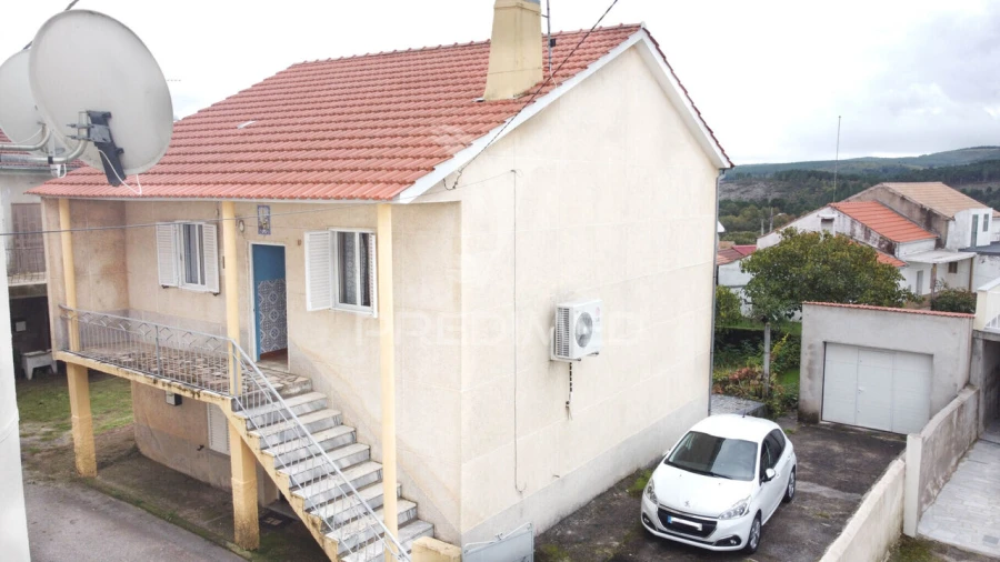 Moradia T3 para Venda em Vale de Espinho Foto 19