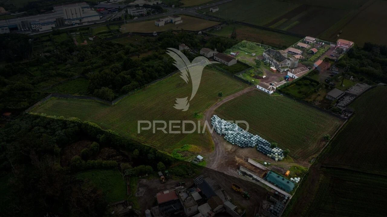 Quinta T9 para Venda em Ribeira Seca Foto 39