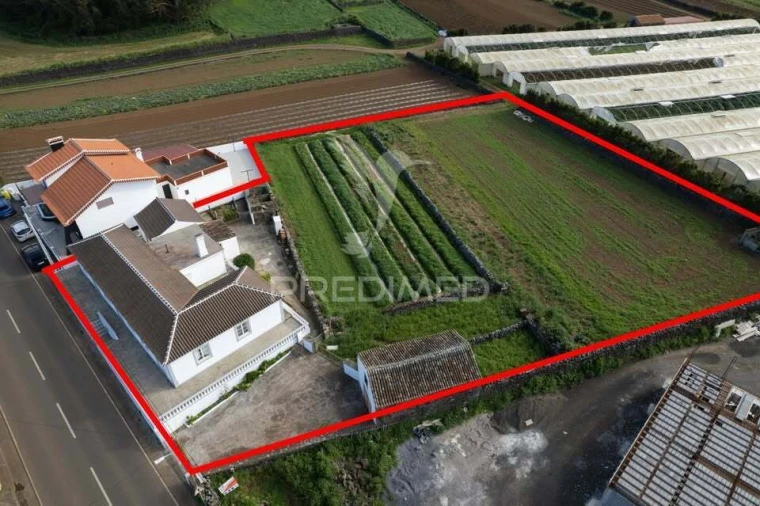 Moradia T5 para Venda em Cabo da Praia Foto 38