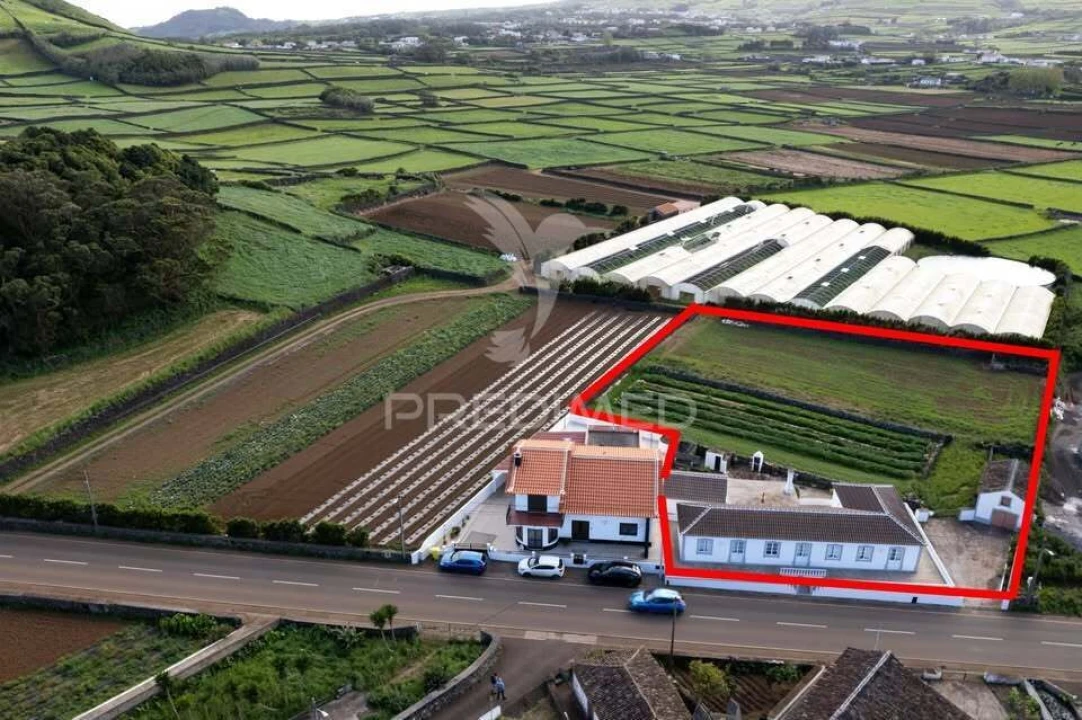 Moradia T5 para Venda em Cabo da Praia Foto 37