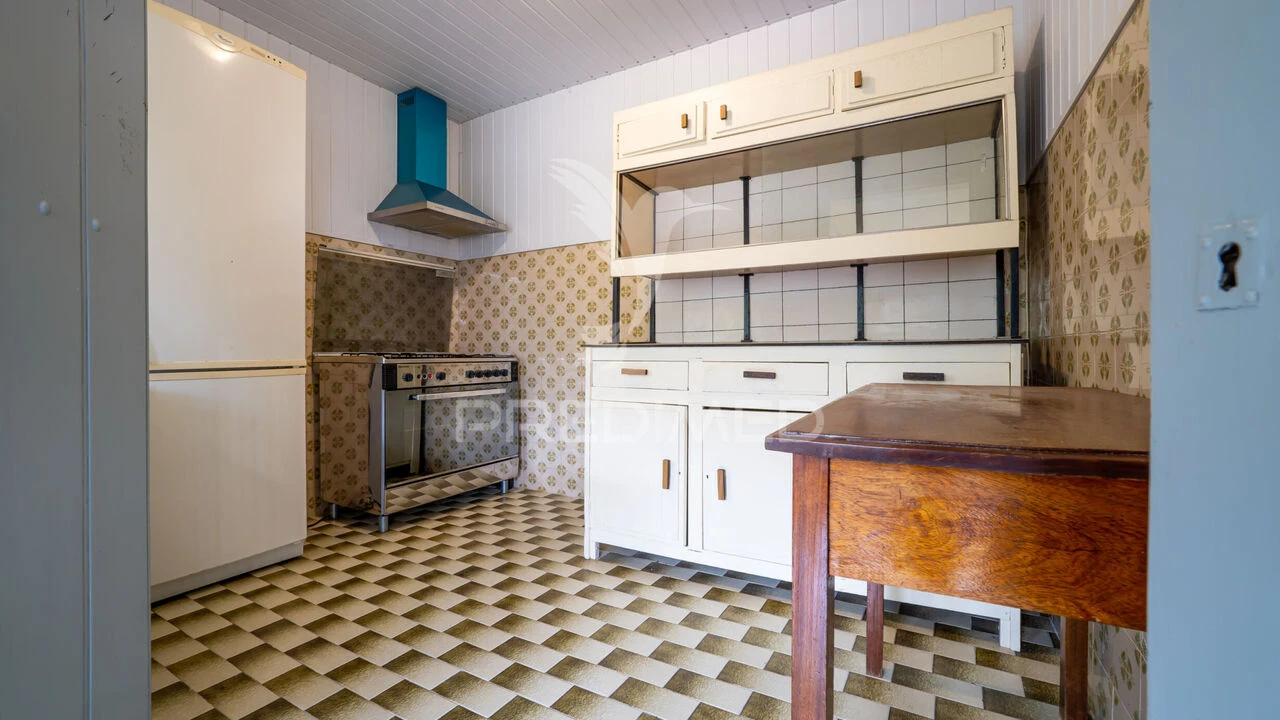 Moradia T3 para Venda em Camara de Lobos Foto 8