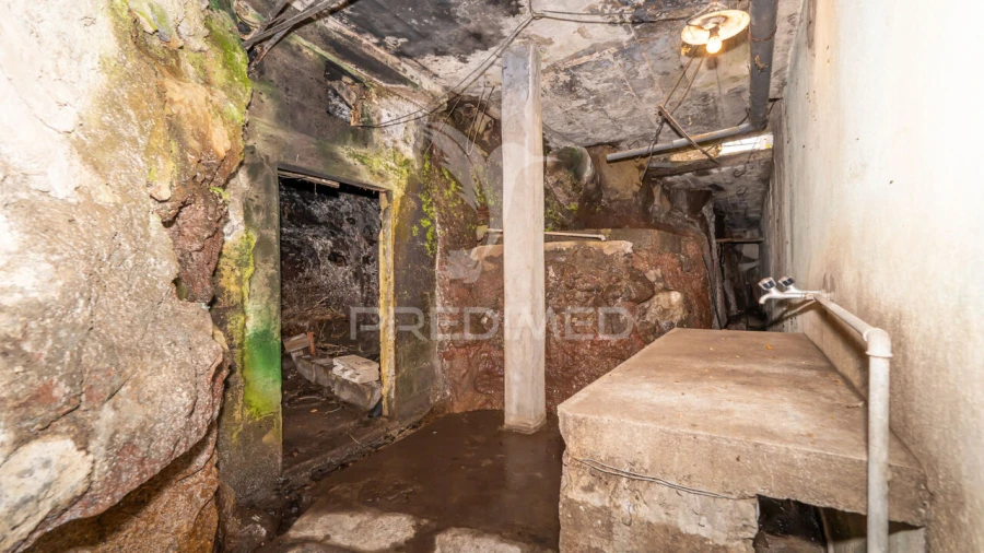 Moradia T3 para Venda em Camara de Lobos Foto 12