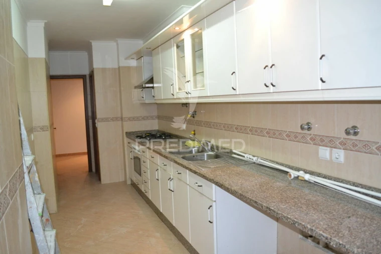 Apartamento T2 para Venda em Algueirão-Mem Martins
