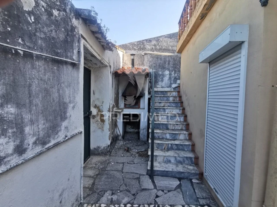 Moradia T7 para Venda em Golegã Foto 14