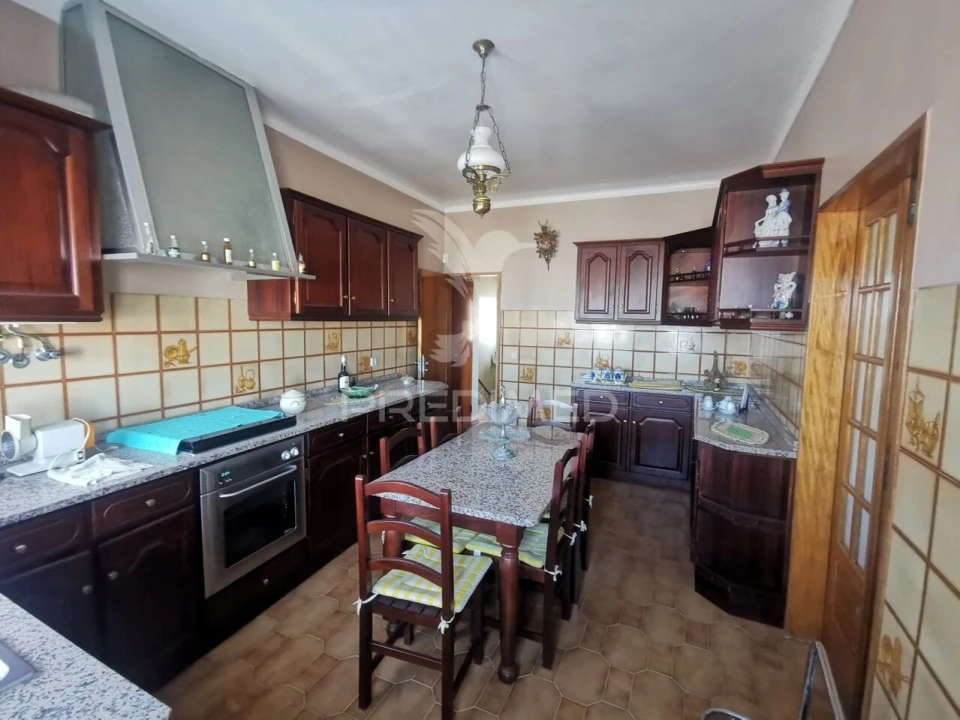 Moradia T7 para Venda em Golegã Foto 31