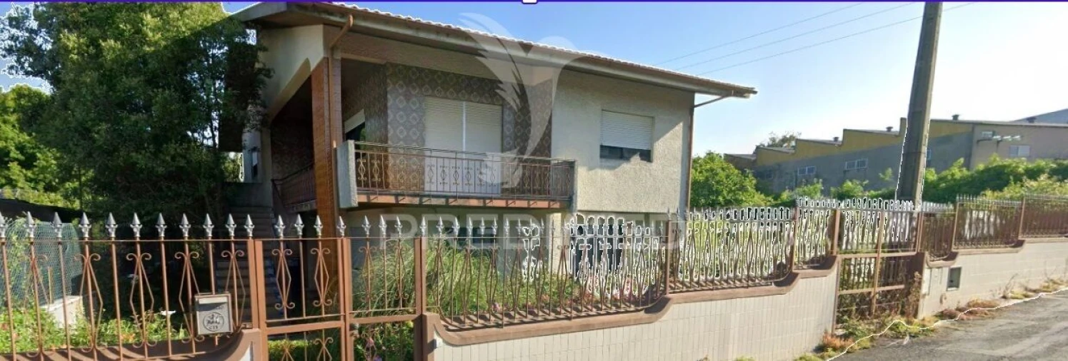 Moradia T3 para Venda em Santa Maria de Lamas Foto 2