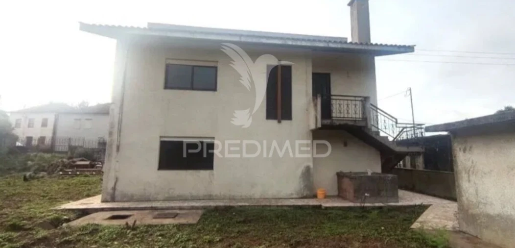 Moradia T3 para Venda em Santa Maria de Lamas Foto 12