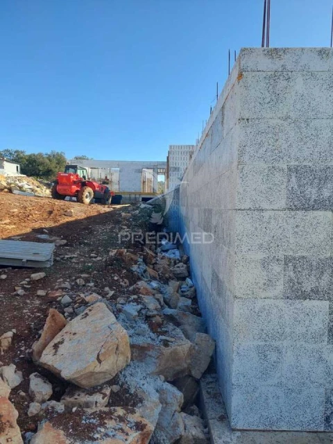 Terreno para Venda em São Brás de Alportel