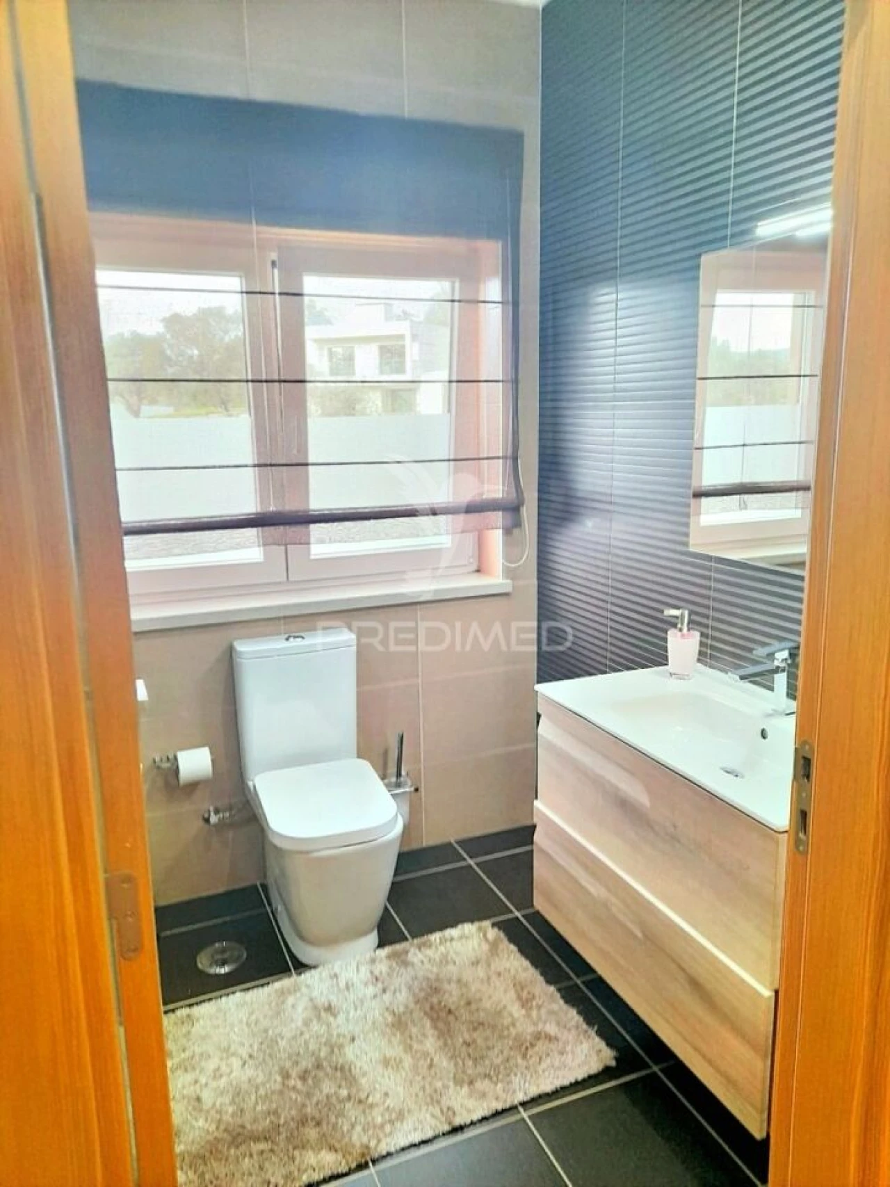 Moradia T4 para Venda em Amiais de Baixo Foto 35