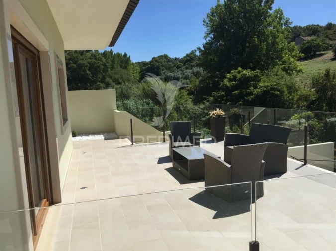 Moradia T4 para Venda em Amiais de Baixo Foto 13