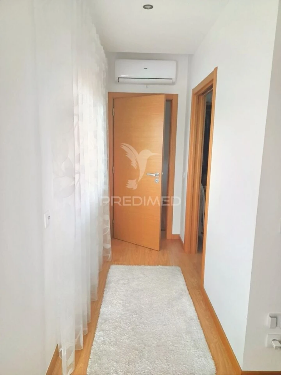 Moradia T4 para Venda em Amiais de Baixo Foto 23