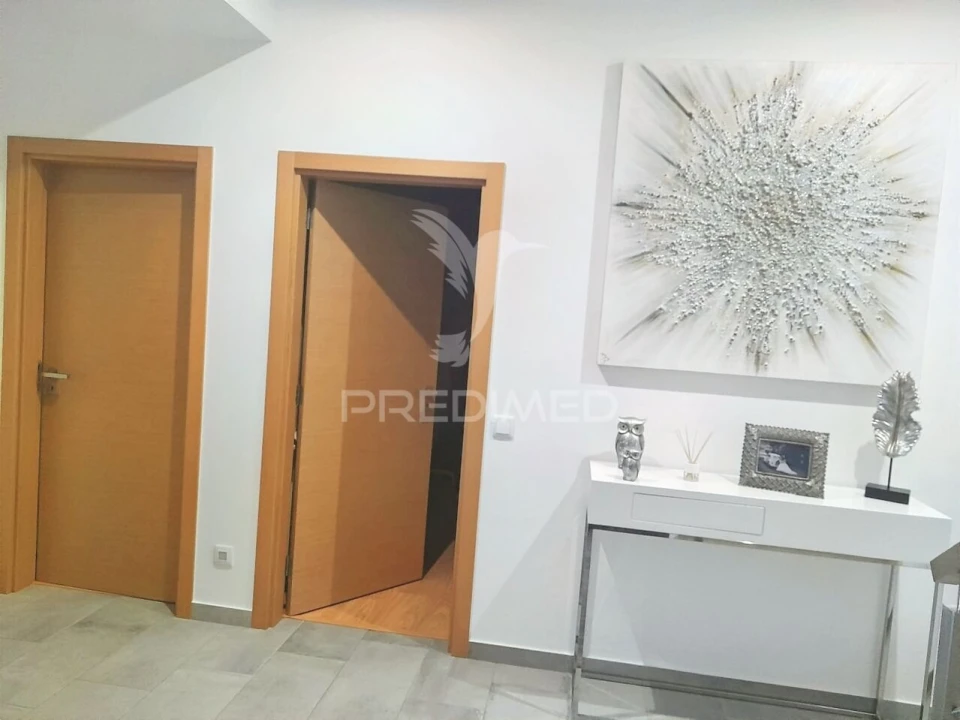 Moradia T4 para Venda em Amiais de Baixo Foto 30