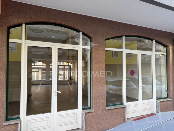 Loja para Arrendamento em Fatima Foto 19