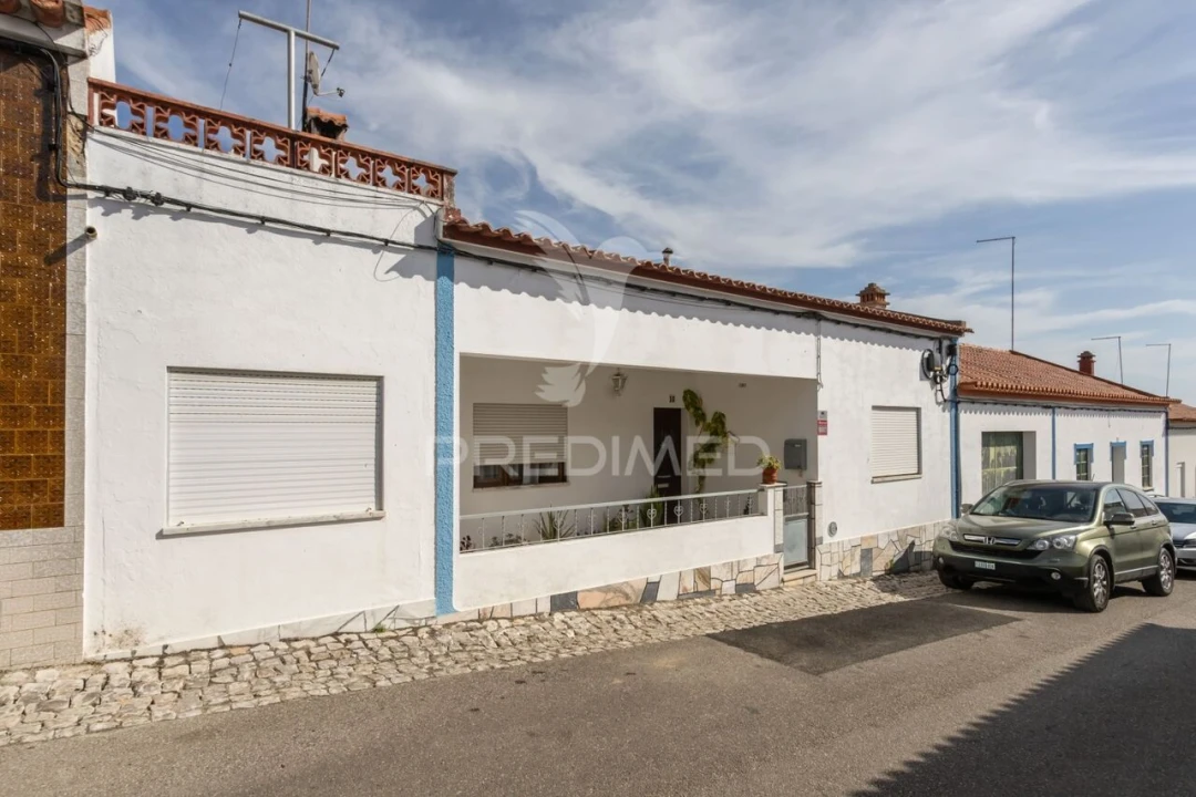 Moradia T3 para Venda em Torrão Foto 5