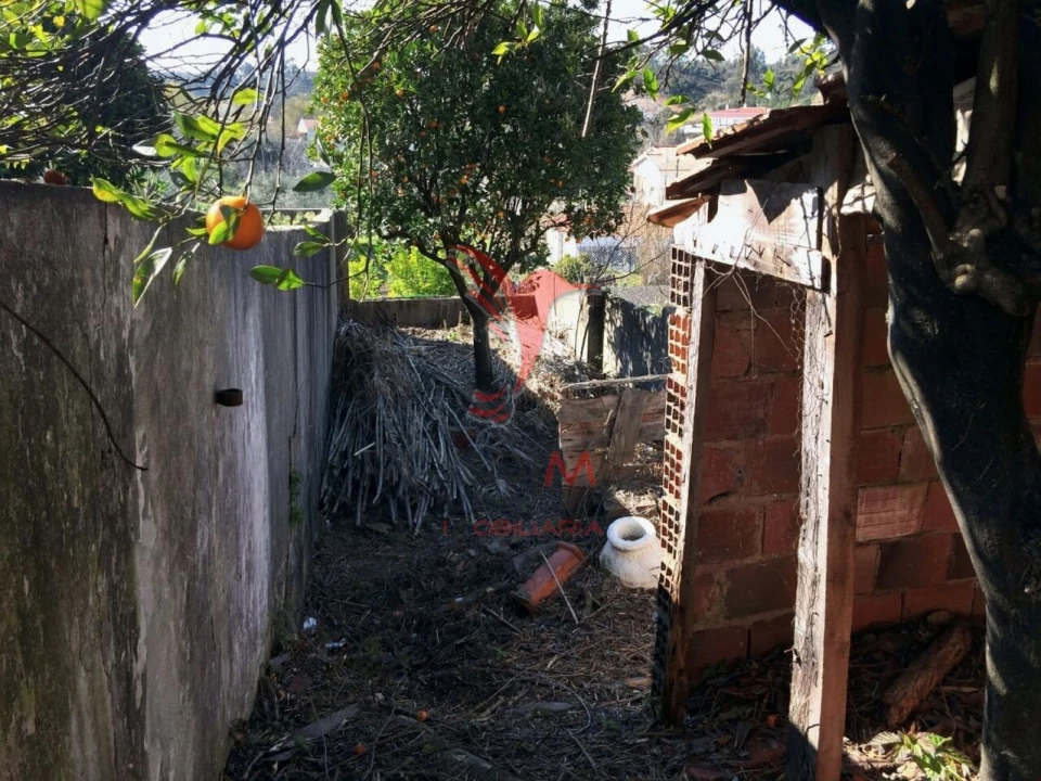 Moradia T2 para Venda em Amiais de Baixo Foto 26