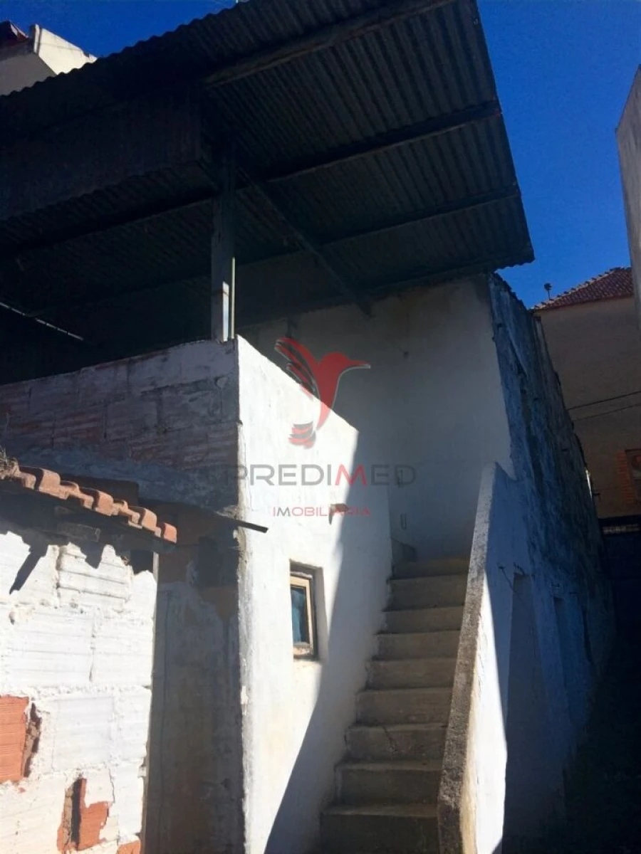 Moradia T2 para Venda em Amiais de Baixo Foto 20
