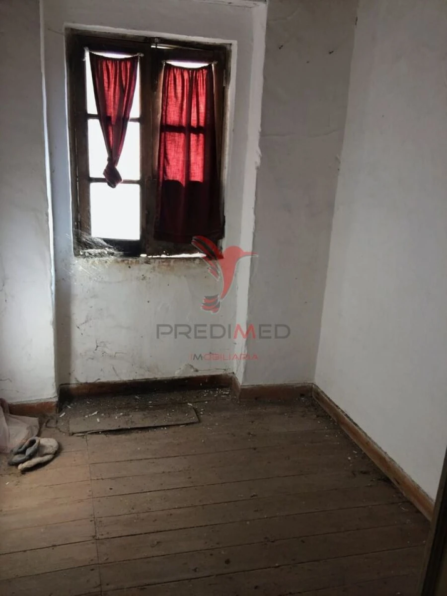 Moradia T2 para Venda em Amiais de Baixo Foto 15
