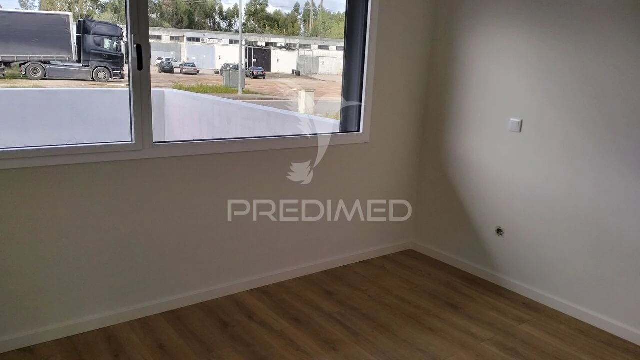 Moradia T4 para Venda em Nossa Sra de Fatima Foto 25