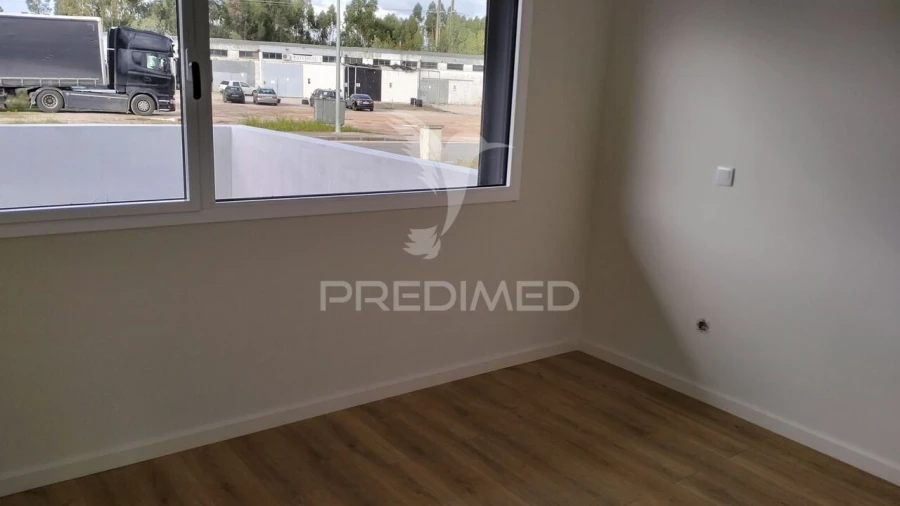 Moradia T4 para Venda em Nossa Sra de Fatima Foto 25