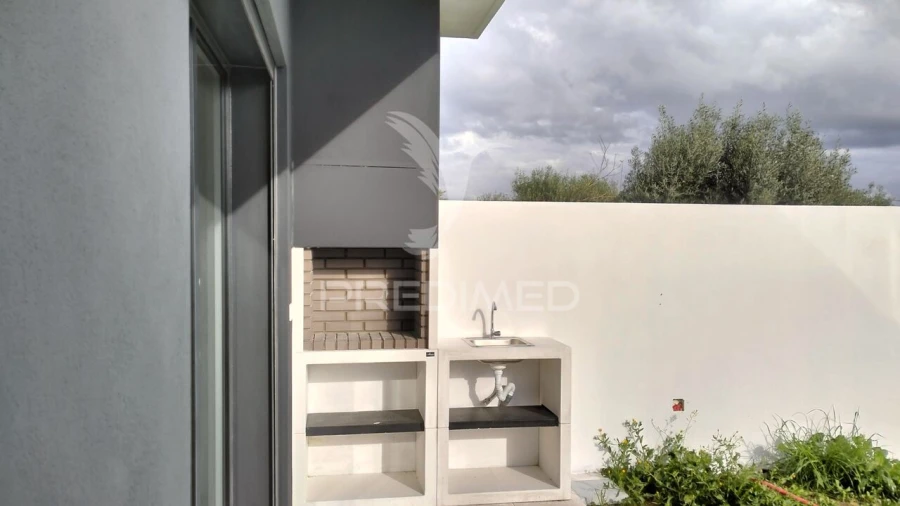 Moradia T4 para Venda em Nossa Sra de Fatima Foto 28