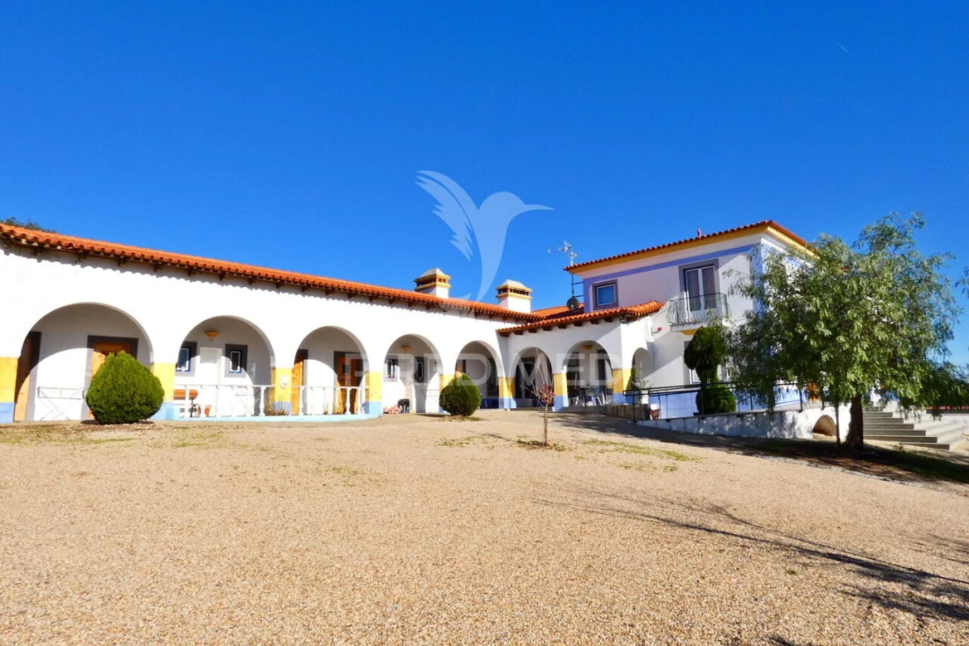 Quinta T9 para Venda em Raposa Foto 13