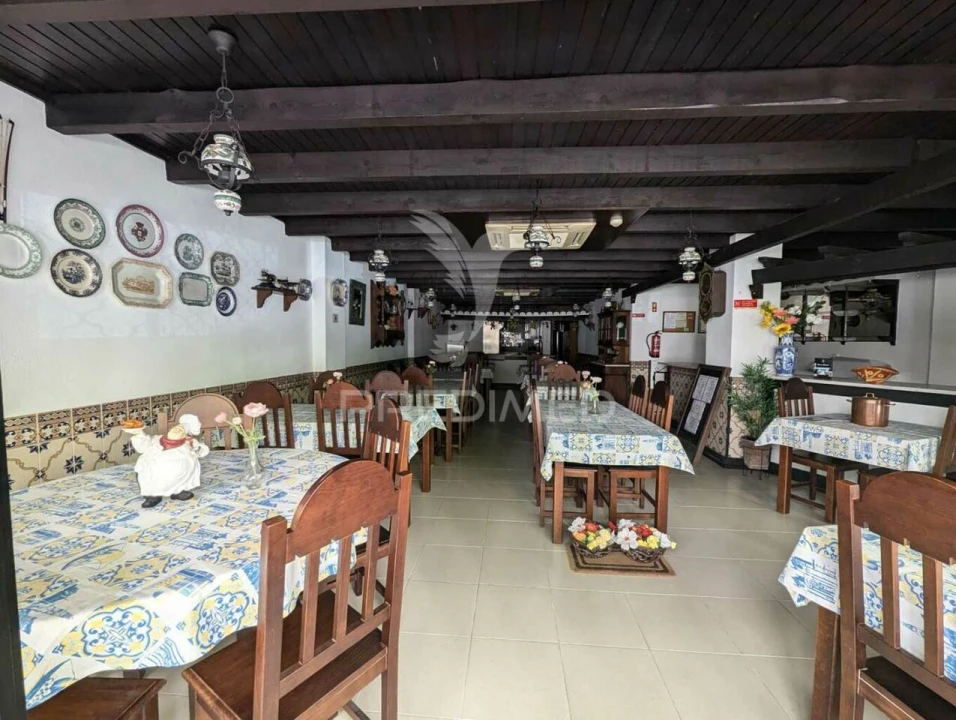 Loja para Venda em Monte Gordo Foto 2