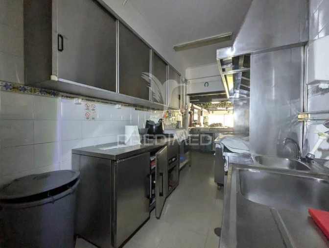 Loja para Venda em Monte Gordo Foto 15