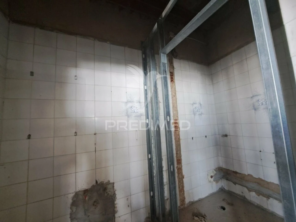 Loja para Venda em Albufeira e Olhos de Água Foto 7