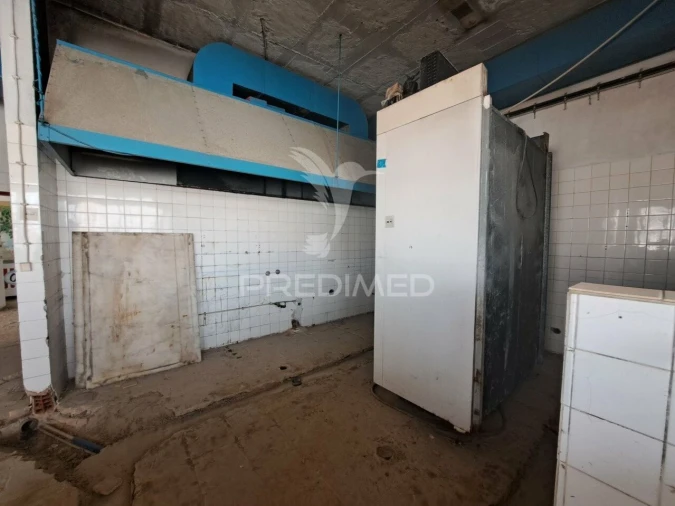 Loja para Venda em Albufeira e Olhos de Água Foto 9