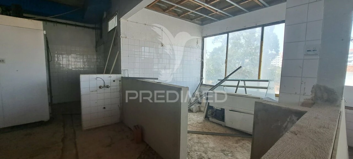 Loja para Venda em Albufeira e Olhos de Água Foto 3