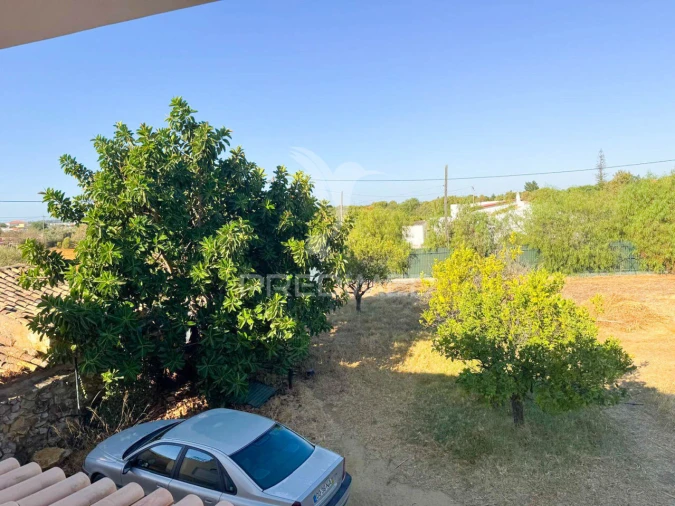 Moradia T4 para Venda em Santa Barbara de Nexe Foto 20