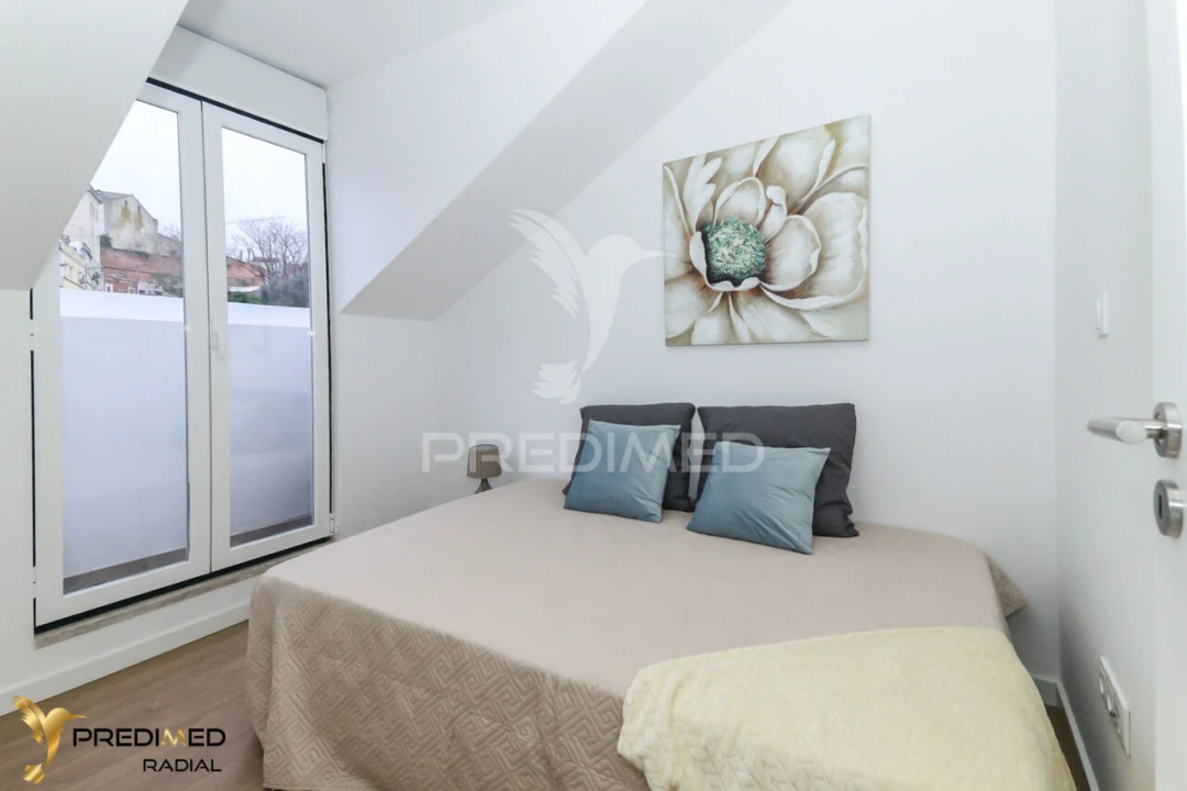 Apartamento T2 para Venda em Santo António Foto 14