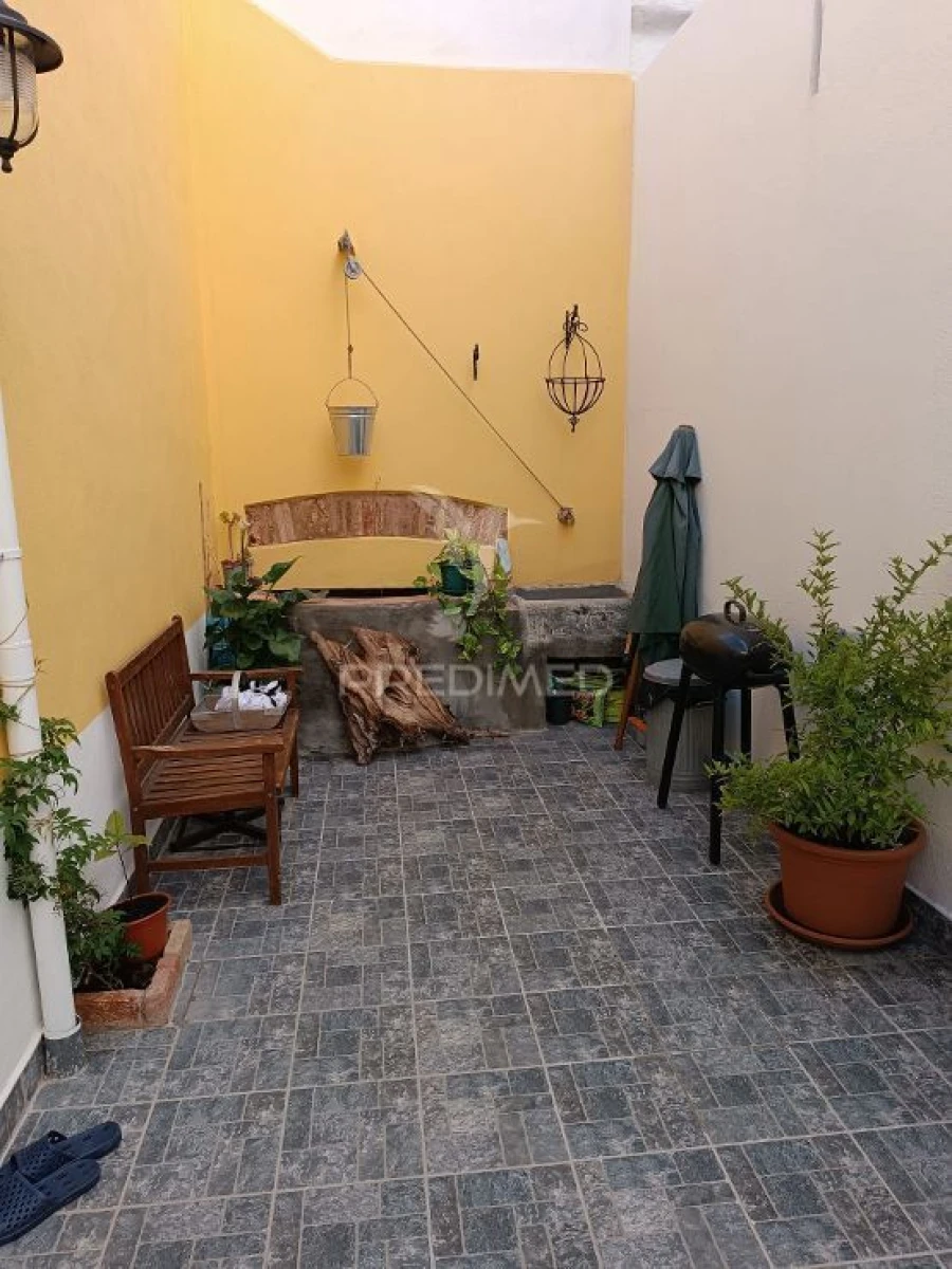 Moradia T0 para Venda em Olhão Foto 8
