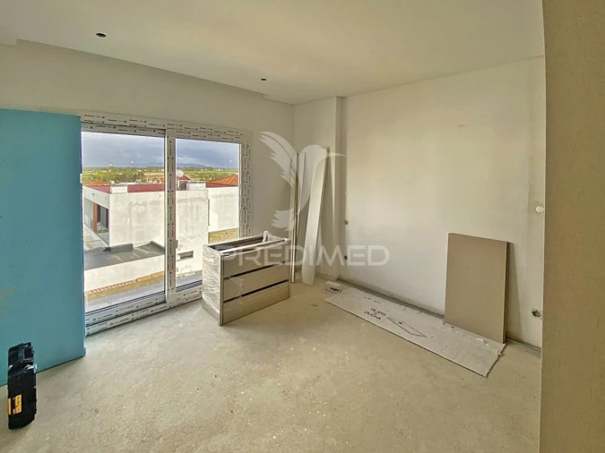 Moradia T4 para Venda em Corroios Foto 14