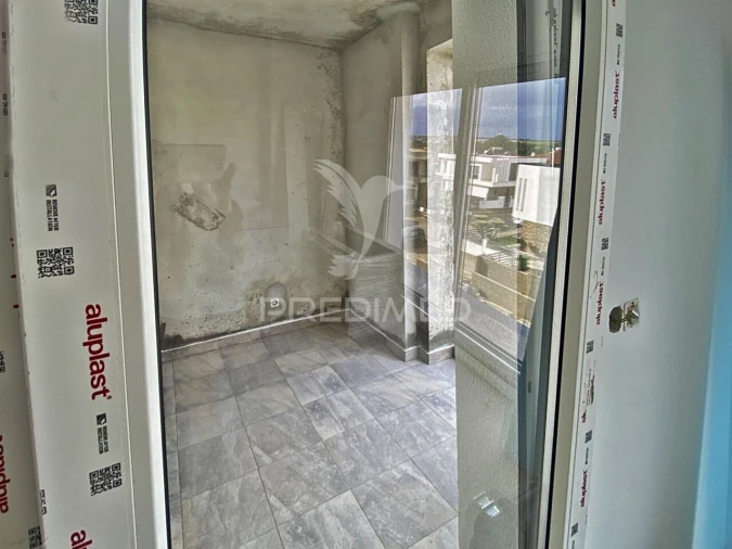 Moradia T4 para Venda em Corroios Foto 10