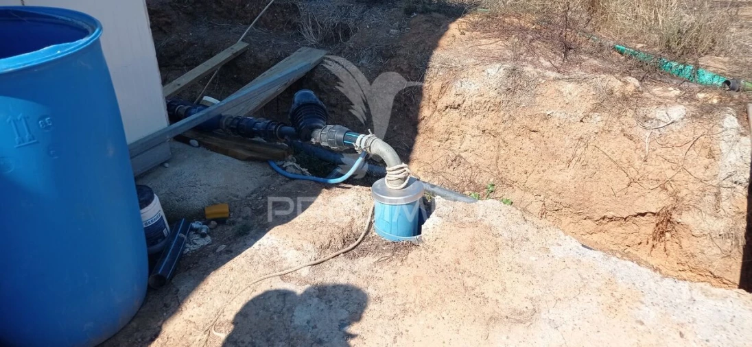 Quinta T0 para Venda em Cano Foto 12