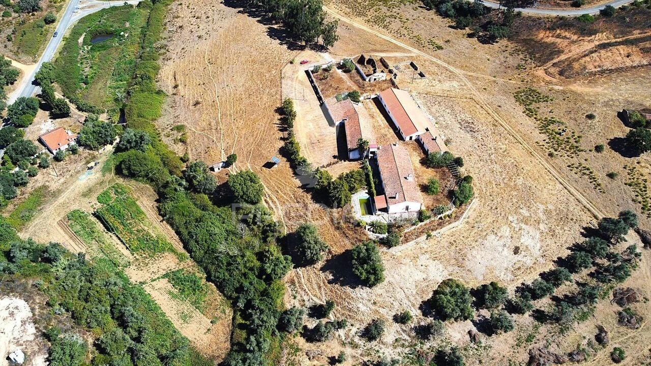 Quinta T0 para Venda em São Salvador e Santa Maria Foto 4