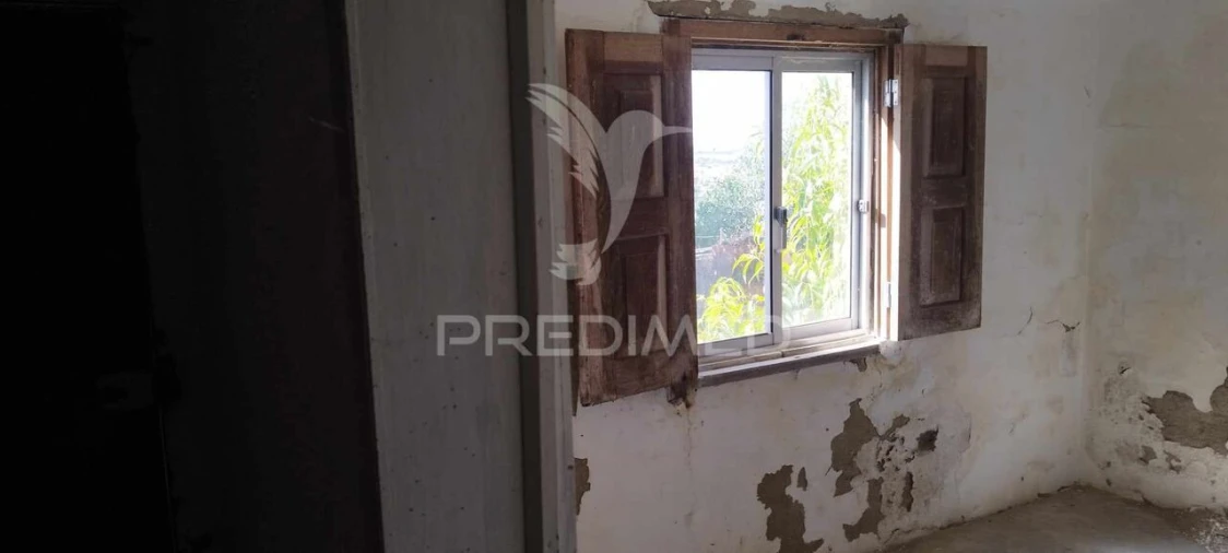 Moradia T3 para Venda em Montalvão Foto 11