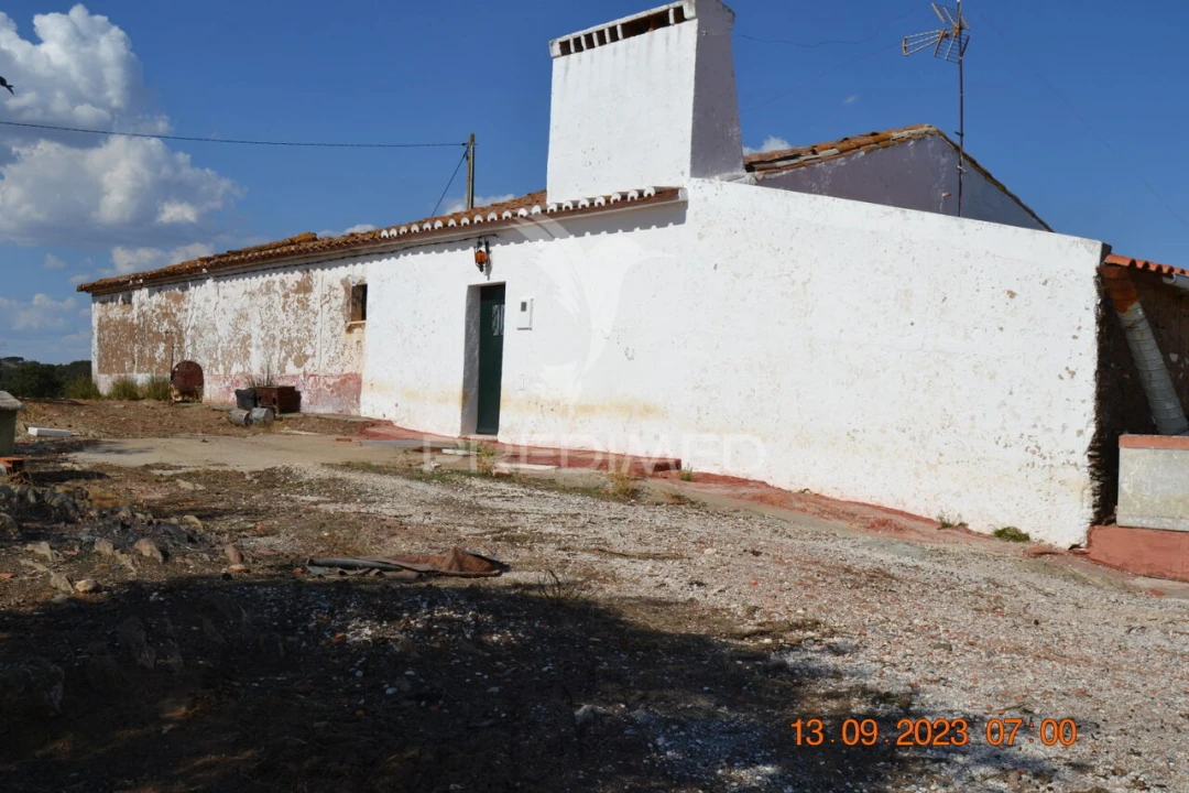 Quinta T4 para Venda em Pardais Foto 2