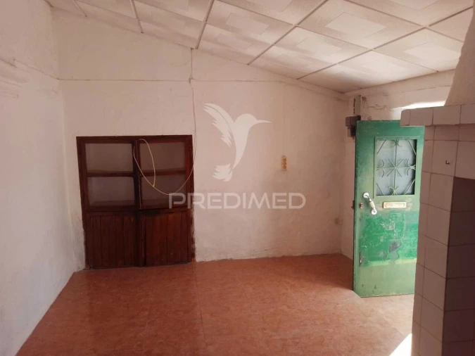 Moradia T2 para Venda em Ciladas Foto 9