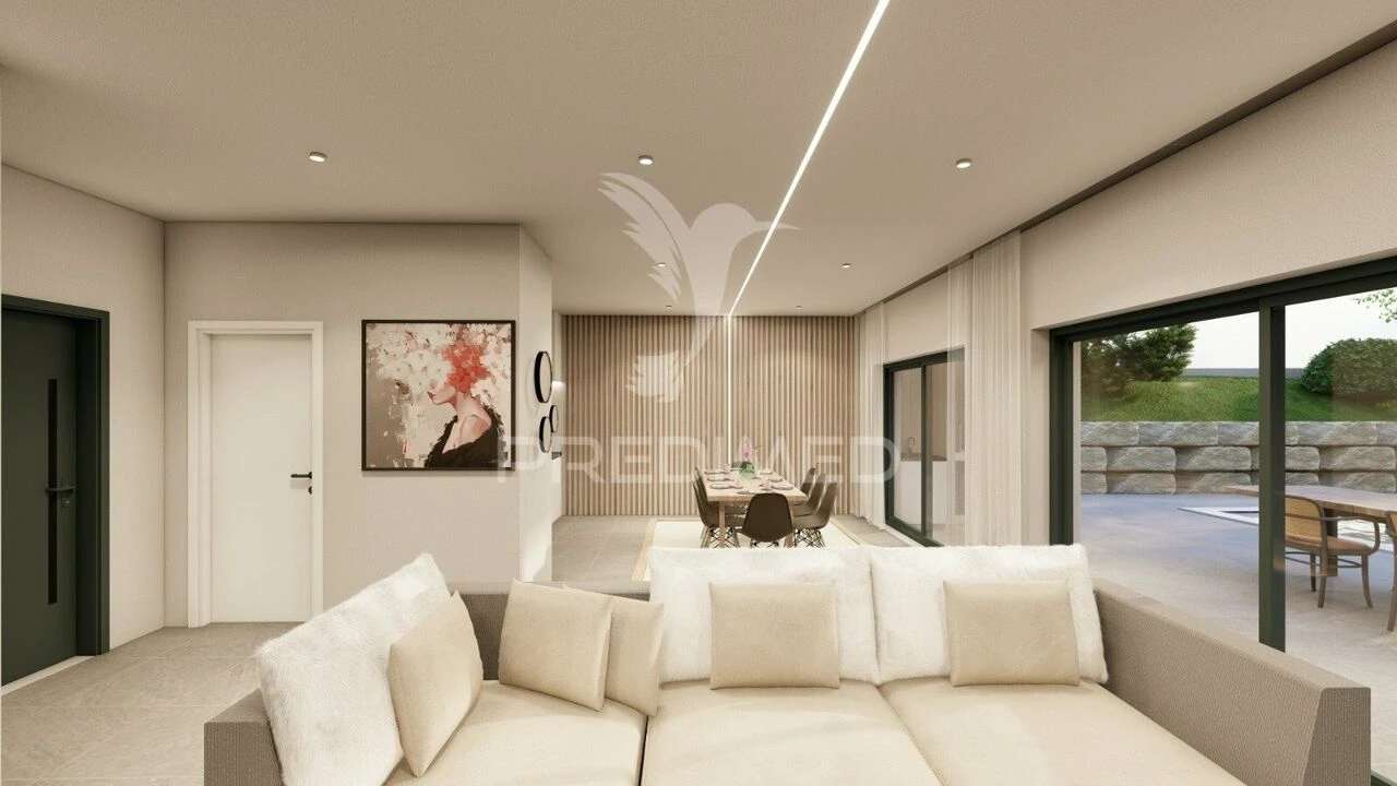 Moradia T3 para Venda em Boliqueime Foto 8