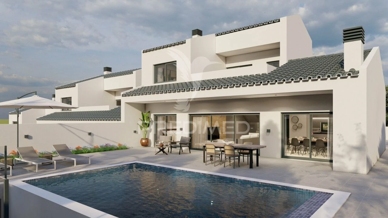 Moradia T3 para Venda em Boliqueime Foto 4