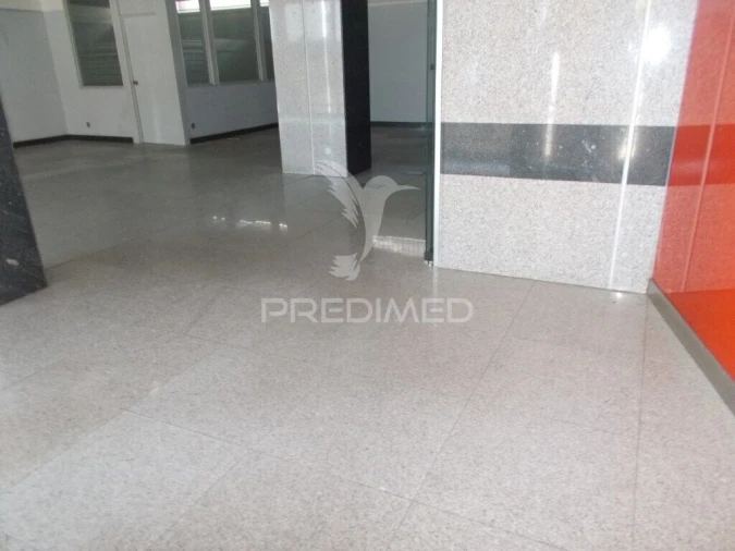 Loja para Venda em Cortegaça Foto 3