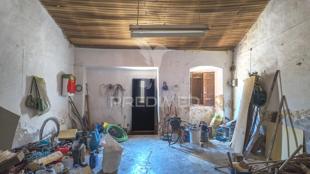 Moradia T4 para Venda em Vale de Santiago Foto 4