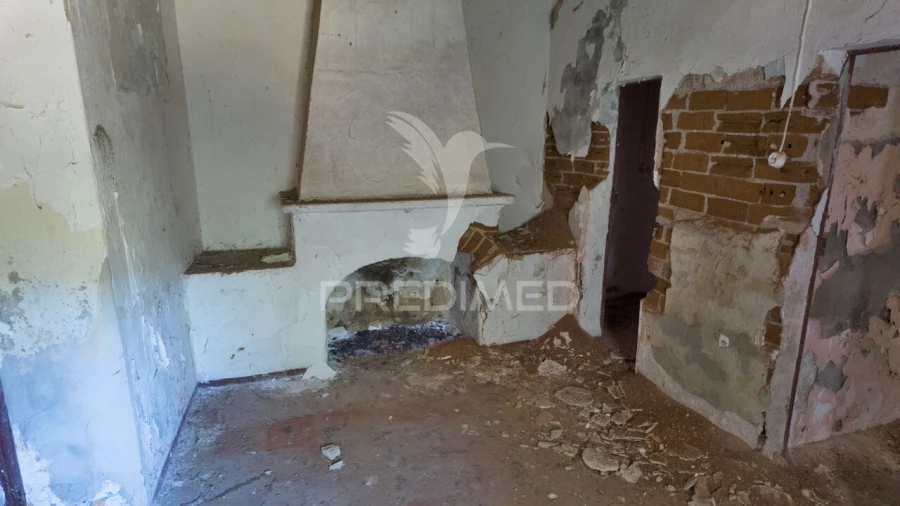 Moradia T4 para Venda em Vale de Santiago Foto 13