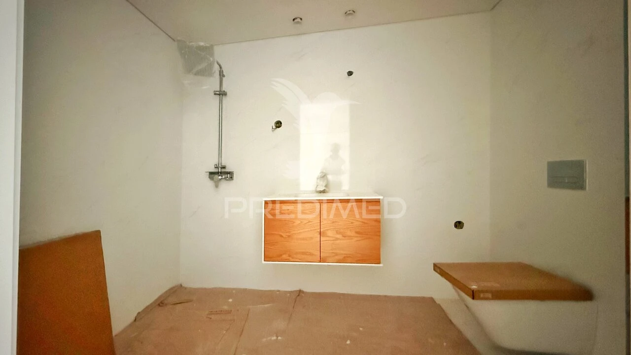 Apartamento T3 para Venda em Azurem Foto 11