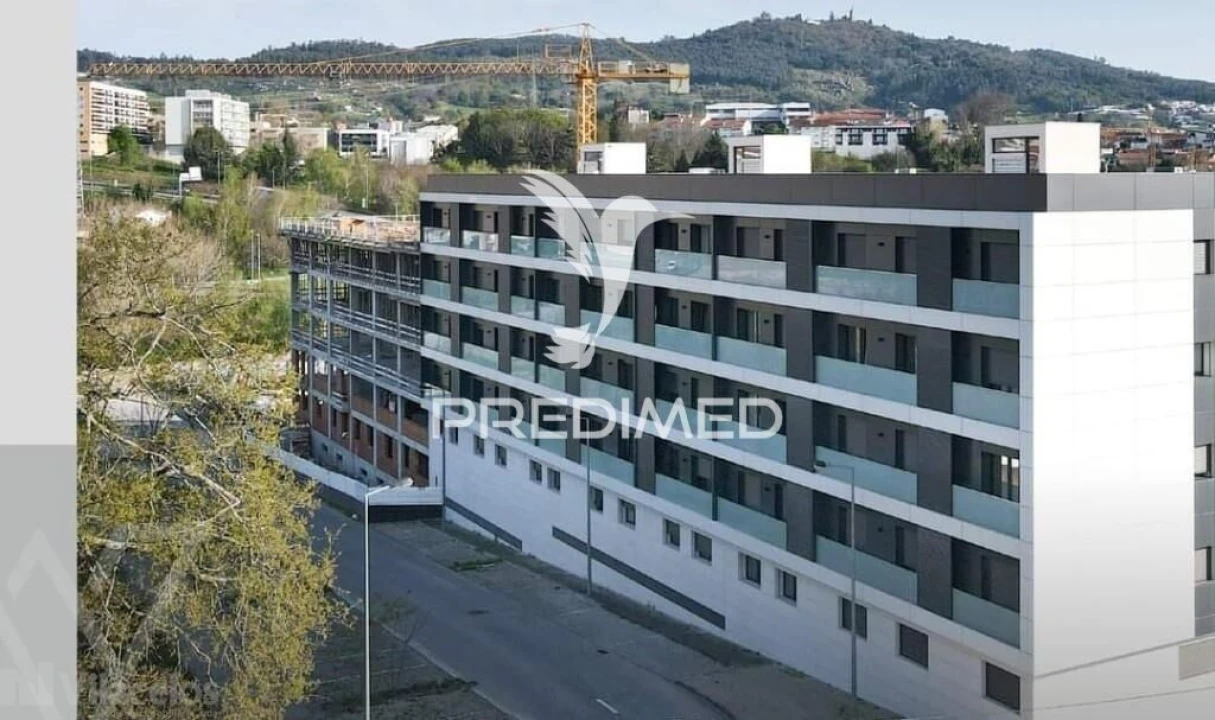 Apartamento T3 para Venda em Azurem Foto 5